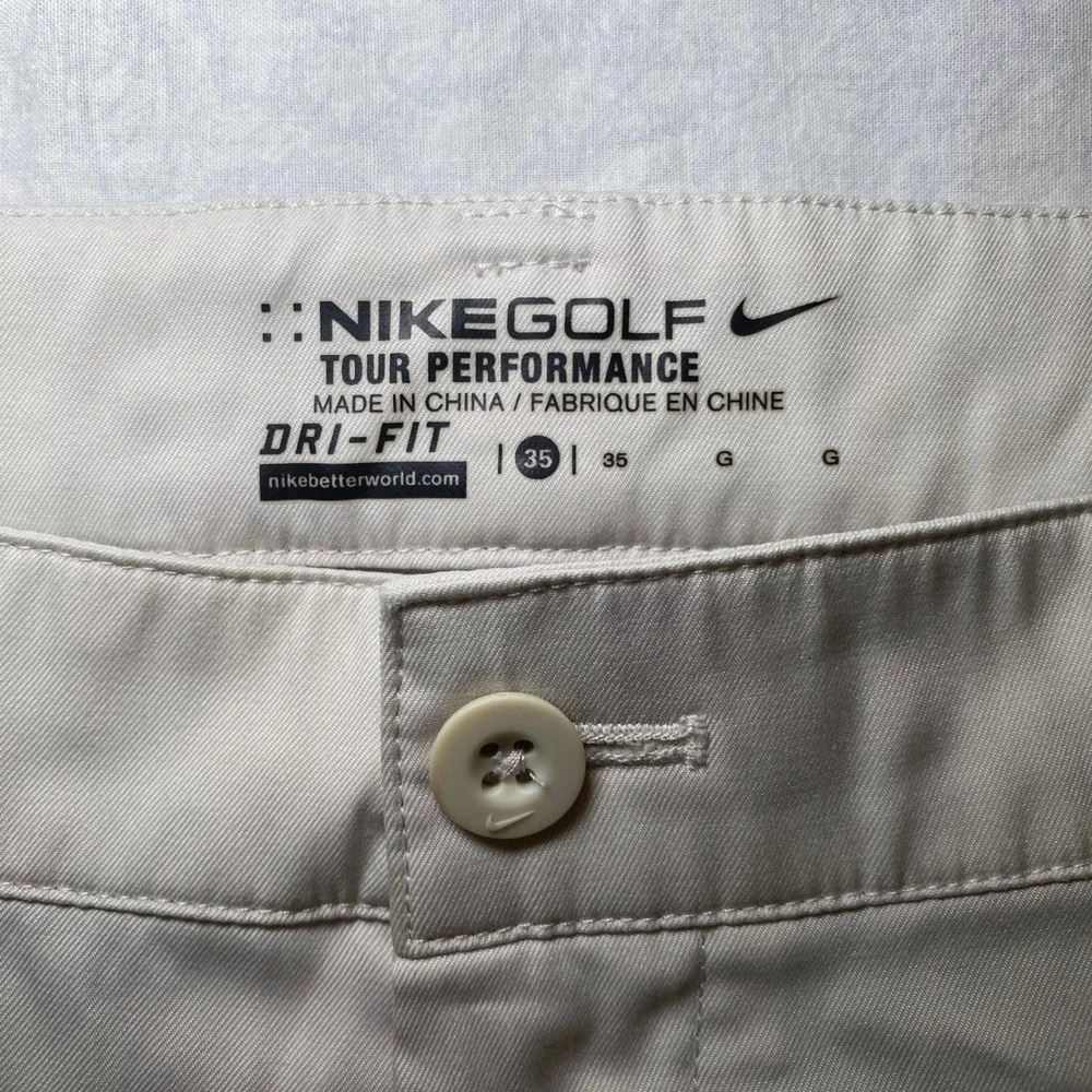Nike Golf Tour Performance Dri-FIT Shorts Mens 35 Beige Tan Flat Front Sport